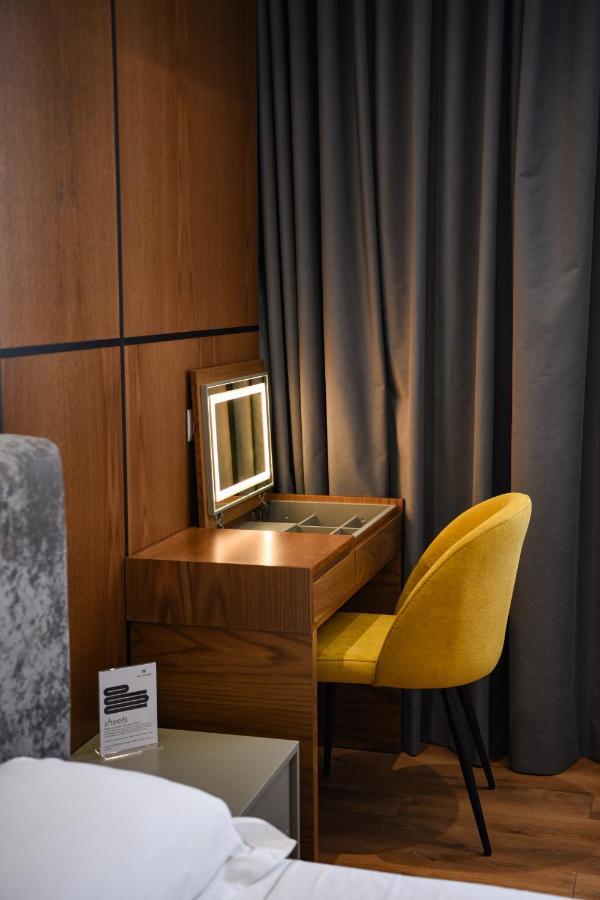 The Wilson Tirana Hotel Eksteriør billede