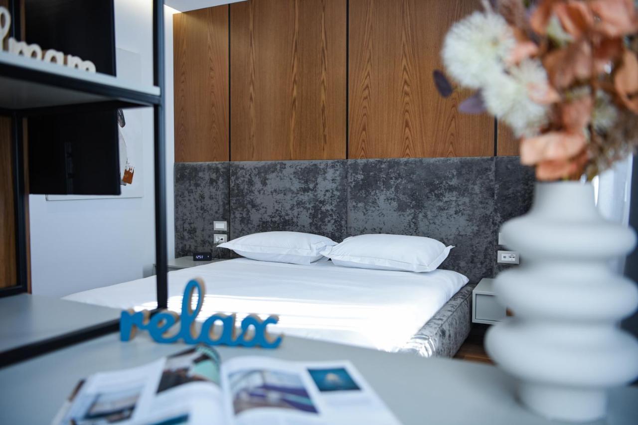 The Wilson Tirana Hotel Eksteriør billede